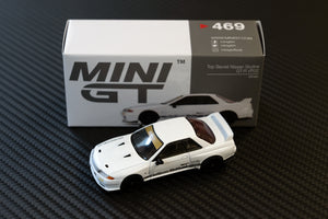 TOP SECRET MINI GT 1/64 VR32 GTR