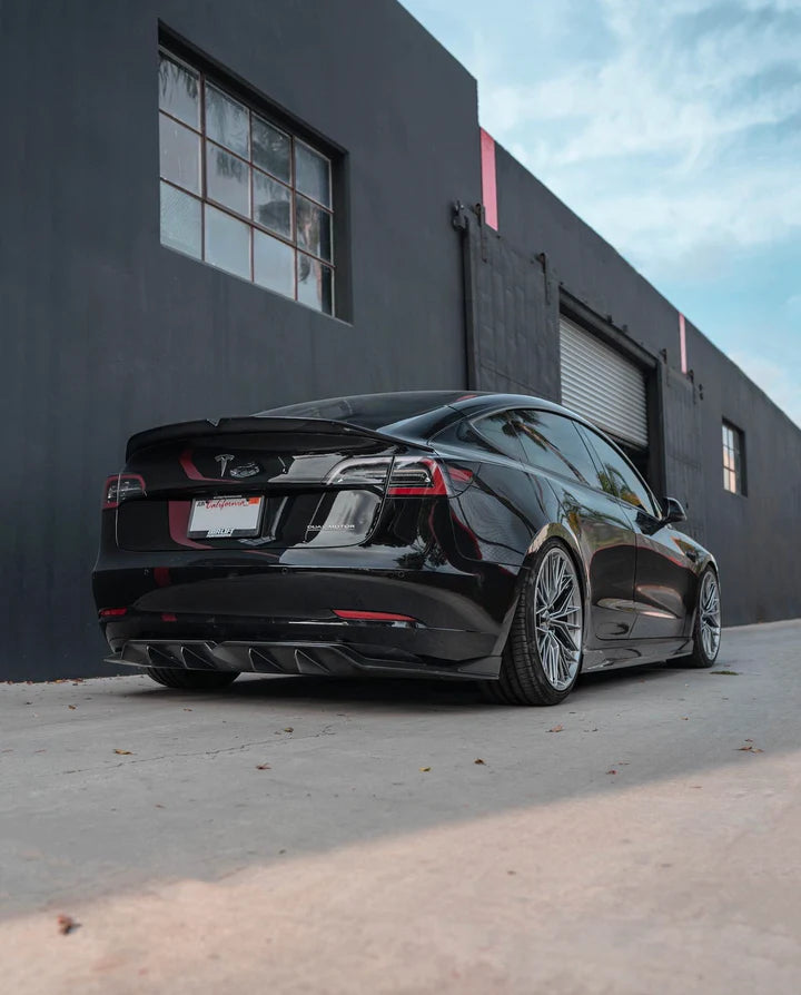 StreetHunter Tesla Model 3 Rear Diffuser