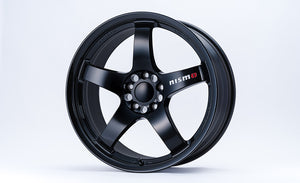 NISMO LMGT4 19x10.5 +15 5x114.3 Gloss Black (Single Wheel)